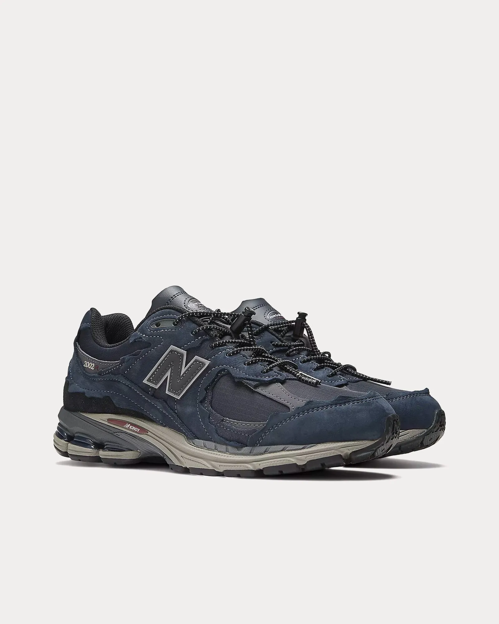 2002rd Eclipse / Magnet / Black Low Top Sneakers