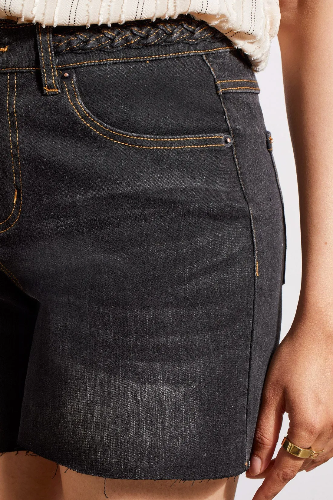 Audrey Girlfriend Short - Dusty Black