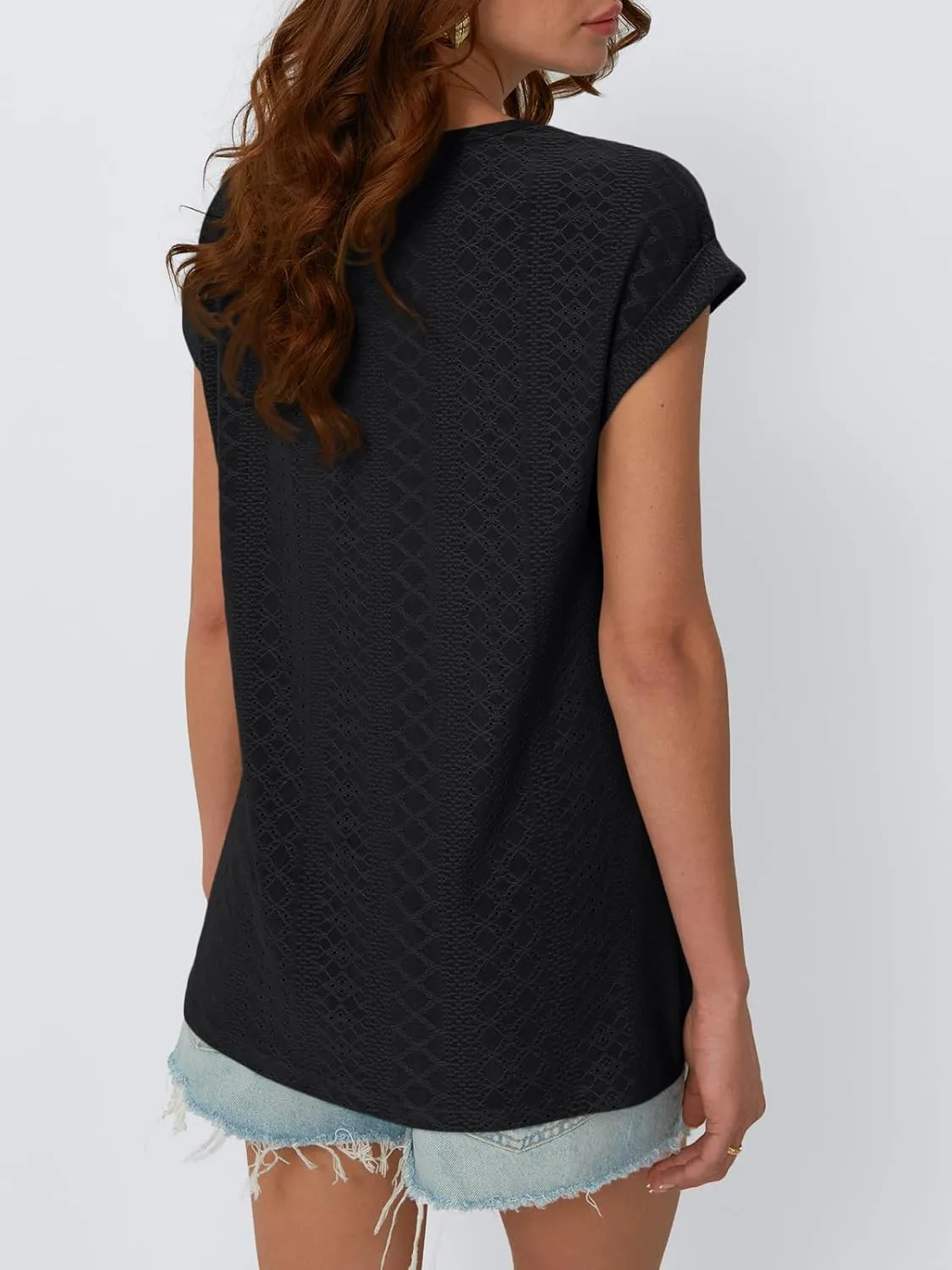 AUTOMET Womens Tops Short Sleeve T-Shirts Eyelet Embroidery Blouse Dressy Causal Spring Summer Fashion 2025 Trendy Clothes