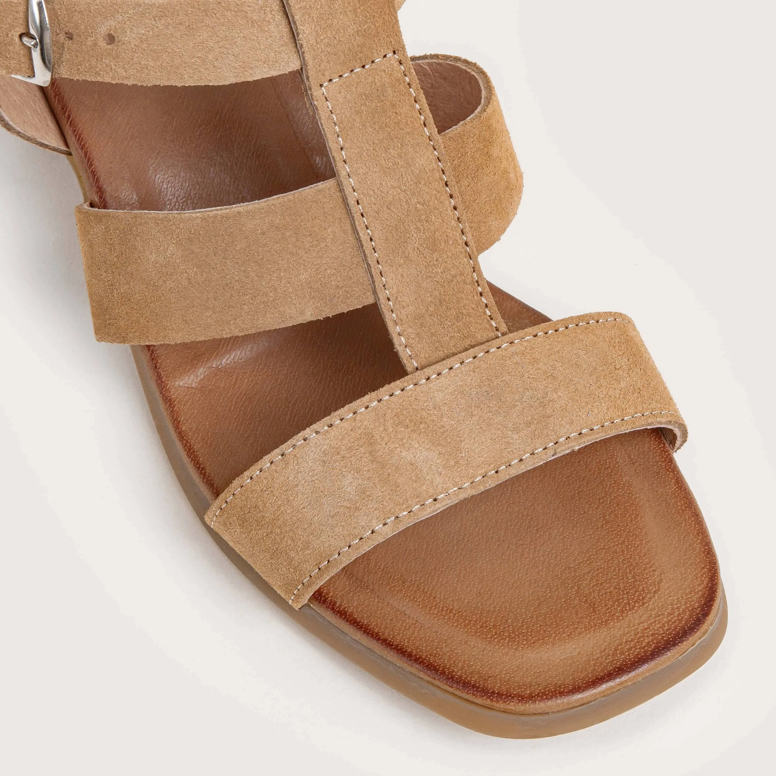 Chestnut - Tan