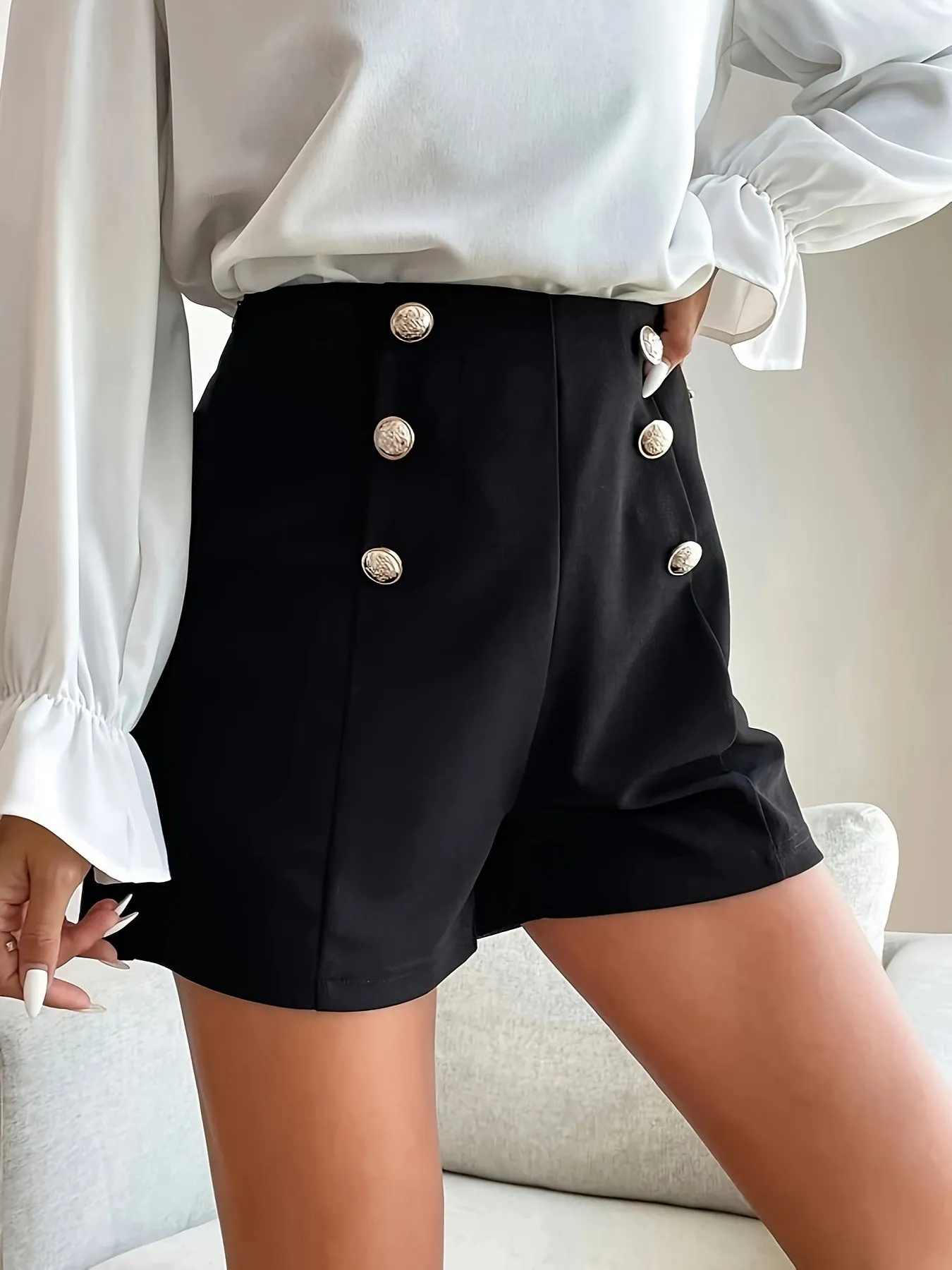Chic High Waist Button Shorts for Stylish Spring and Summer