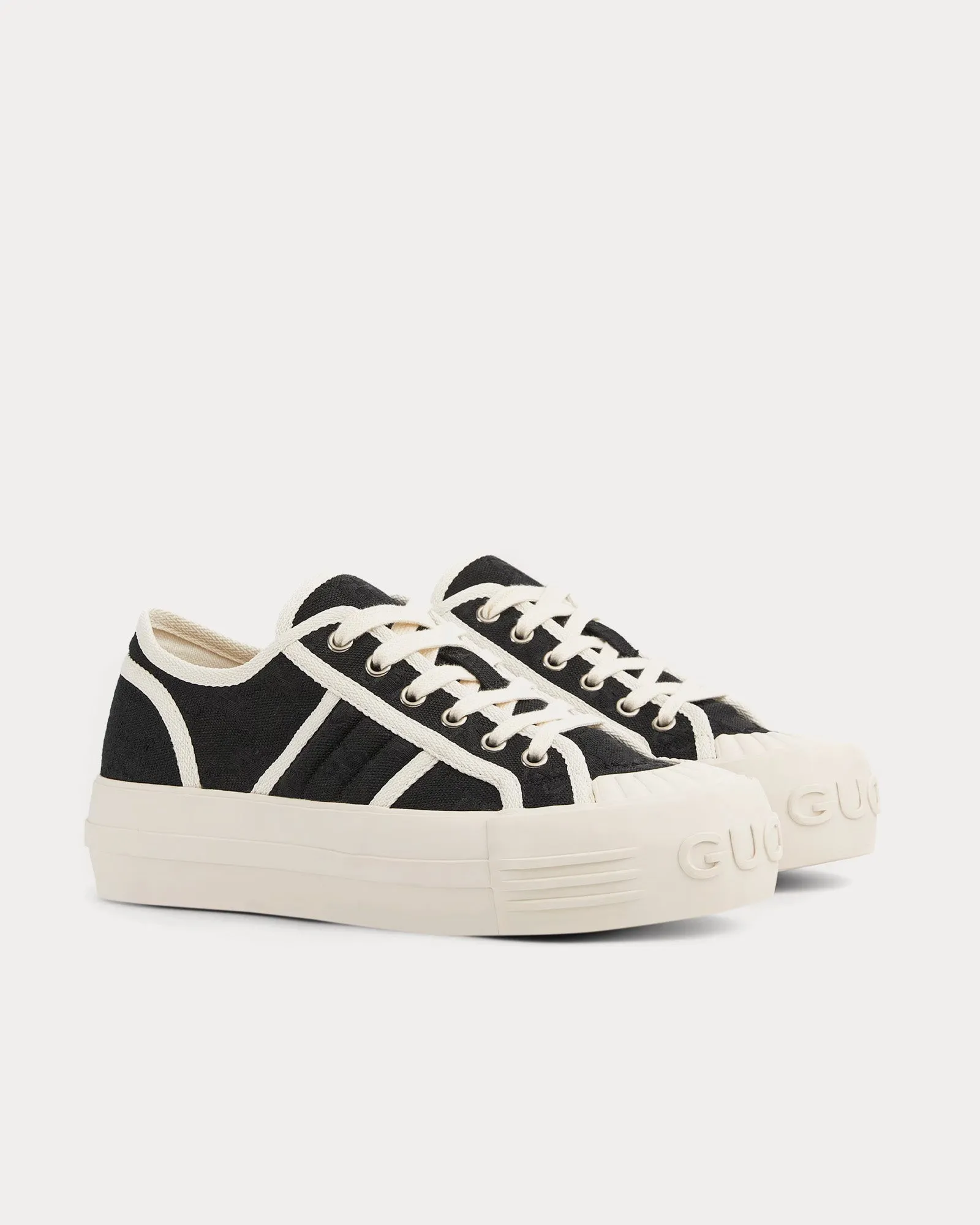 Chunky GG Canvas Black Low Top Sneakers