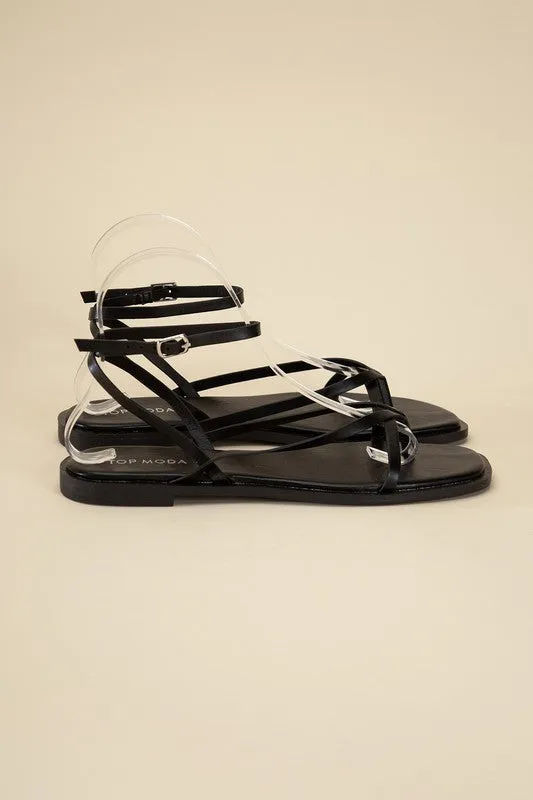ELIO STRAPPY Flat Sandals