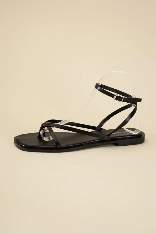 ELIO STRAPPY Flat Sandals