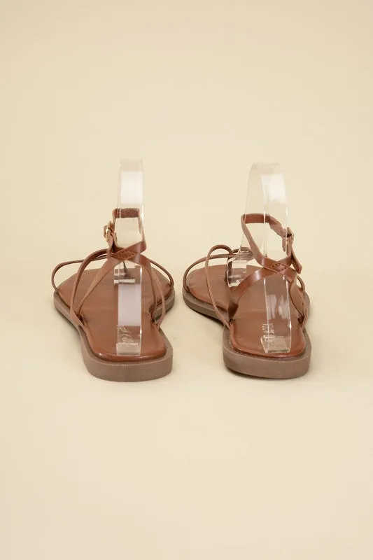 ELIO STRAPPY Flat Sandals