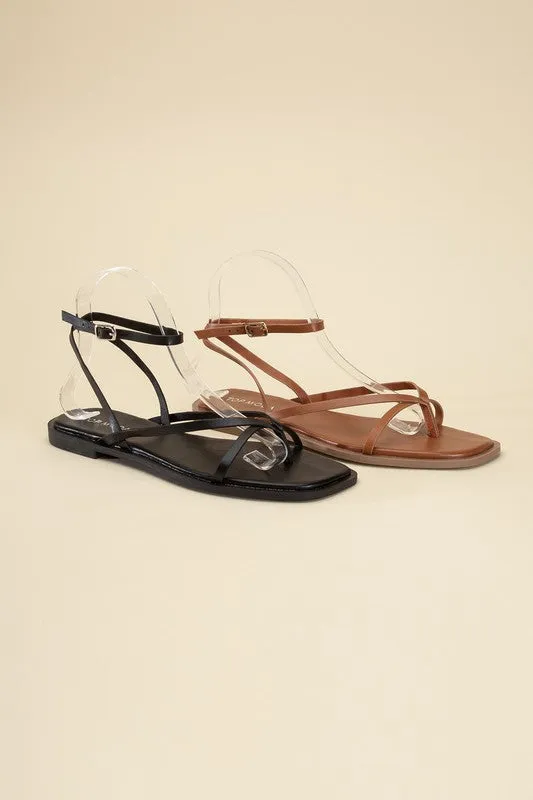 ELIO STRAPPY Flat Sandals