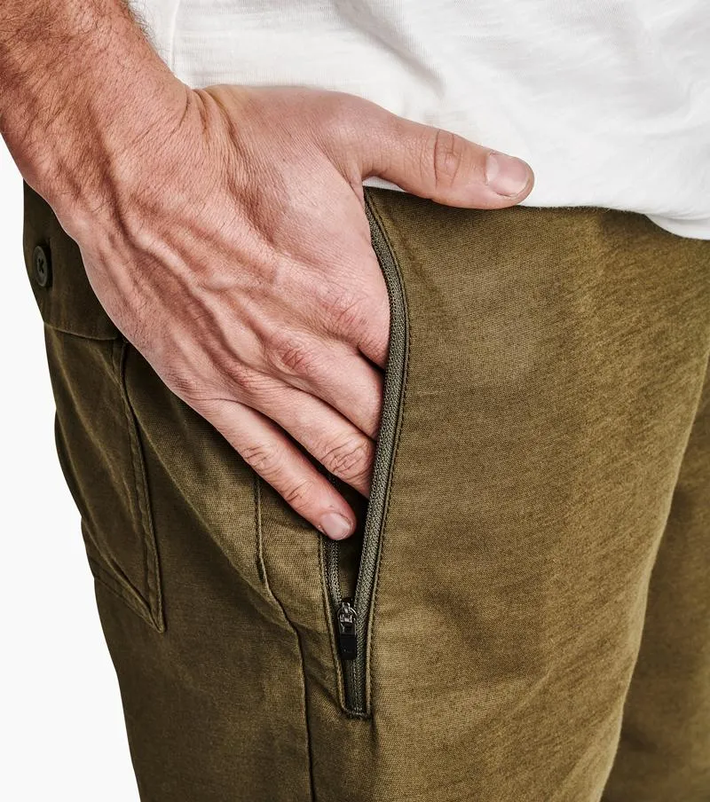 Layover 2.0 19'' Stretch Travel Shorts