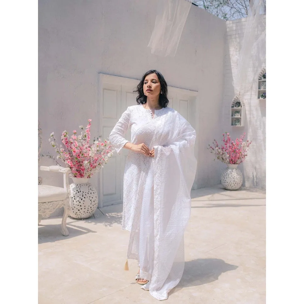 MONK & MEI Malak Straight Chikankari Kurta Pants & Dupatta- White (Set of 3)