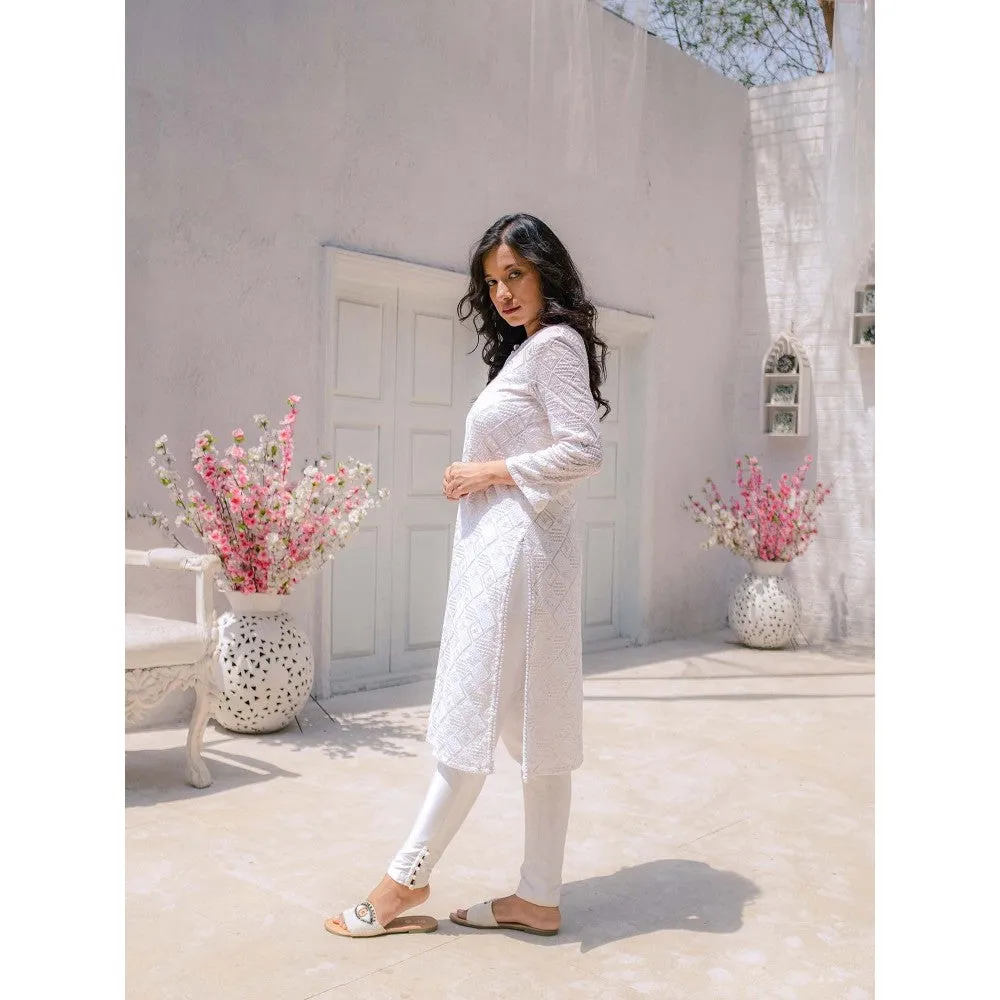 MONK & MEI Malak Straight Chikankari Kurta Pants & Dupatta- White (Set of 3)