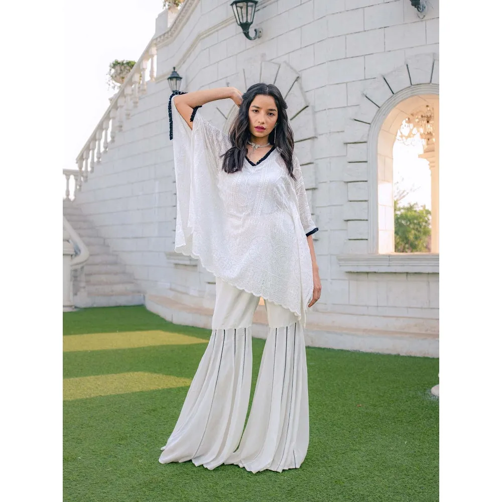 MONK & MEI Suraiya Chikankari Kaftan- White
