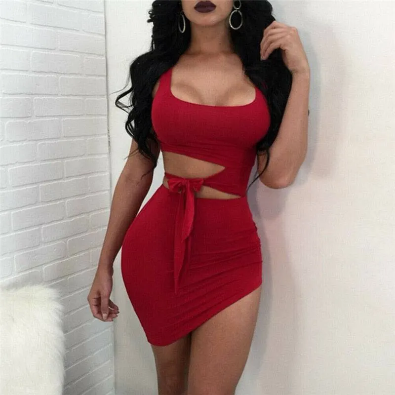 O-neck Hypotenuse Dress Hollow Out High Waist Package Hip Dress
