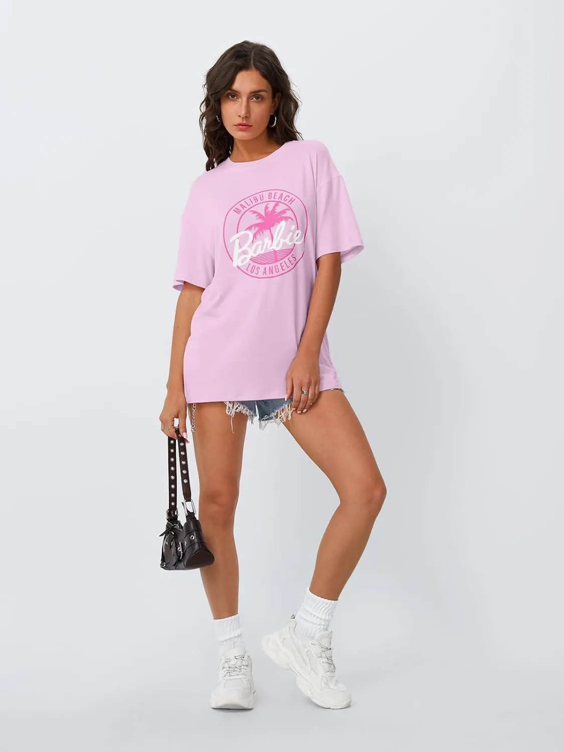 Trendy Queen Womens Graphic Tees Oversized Casual Tops Short Sleeve Loose Fit T Shirts Going Out Cute Summer Tops 2025
