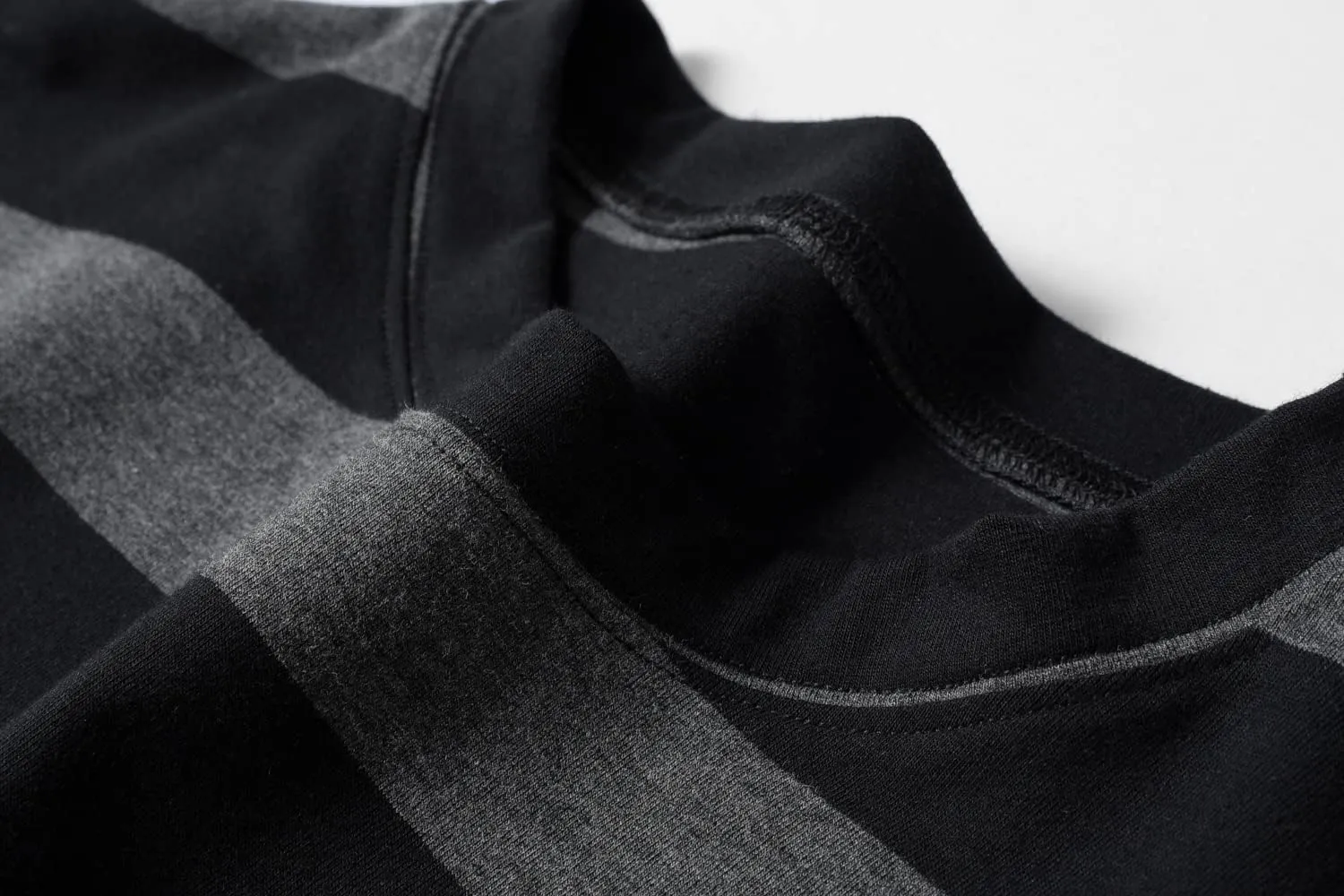Unisex Oversized Stripe Long Sleeve T Shirts Gothic Harajuku Loose Crew Neck Summer Tee Tops